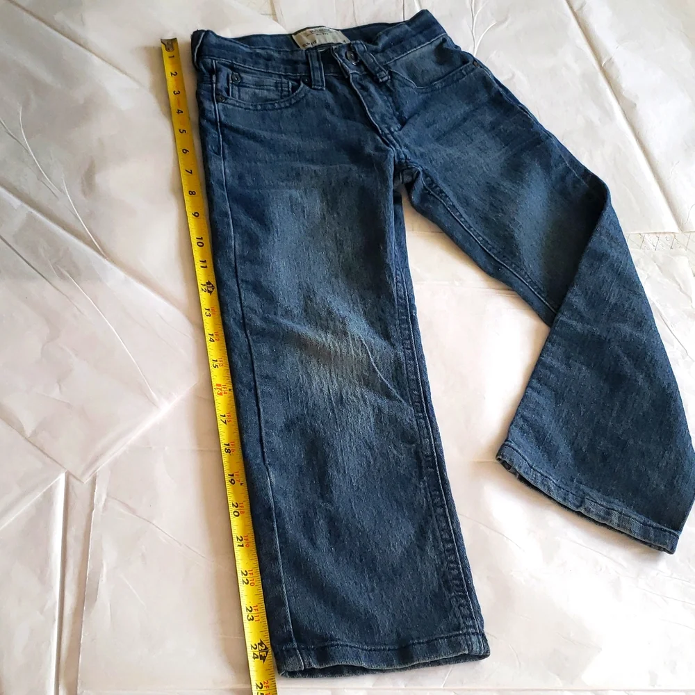 Six Lincoln New York Kids Toddler Size 4 Slim Fit Straight Leg Jeans Denim EUC